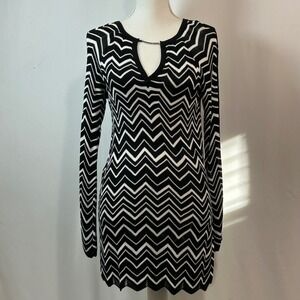White House Black Market Chevron Stitch Tunic Dress Small Petite Long Sleeve‎